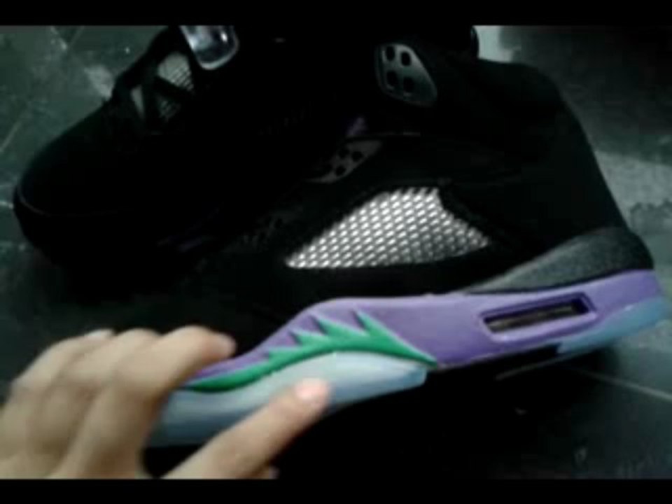 Hot shoe Air Jordan 5 "Black Grape" on 360kicks