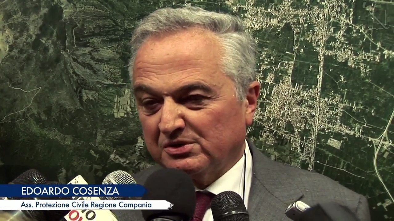 Napoli - Piani Protezione Civile: intervista a Caldoro, Cosenza e Gabrielli (03.06.13)