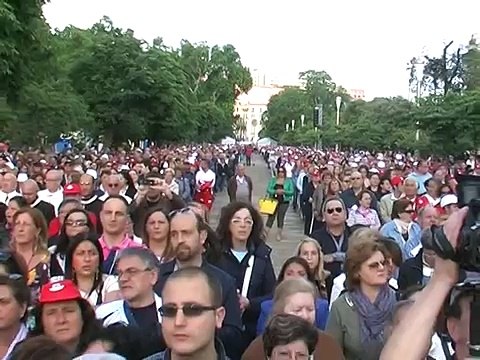 Napoli - Sepe celebra il Corpus Domini nella villa comunale (03.06.13)
