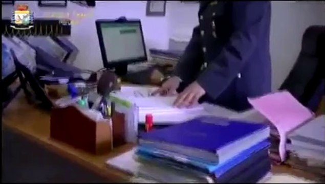 Todi (PG) - La Gdf scopre evasore totale (03.06.13)