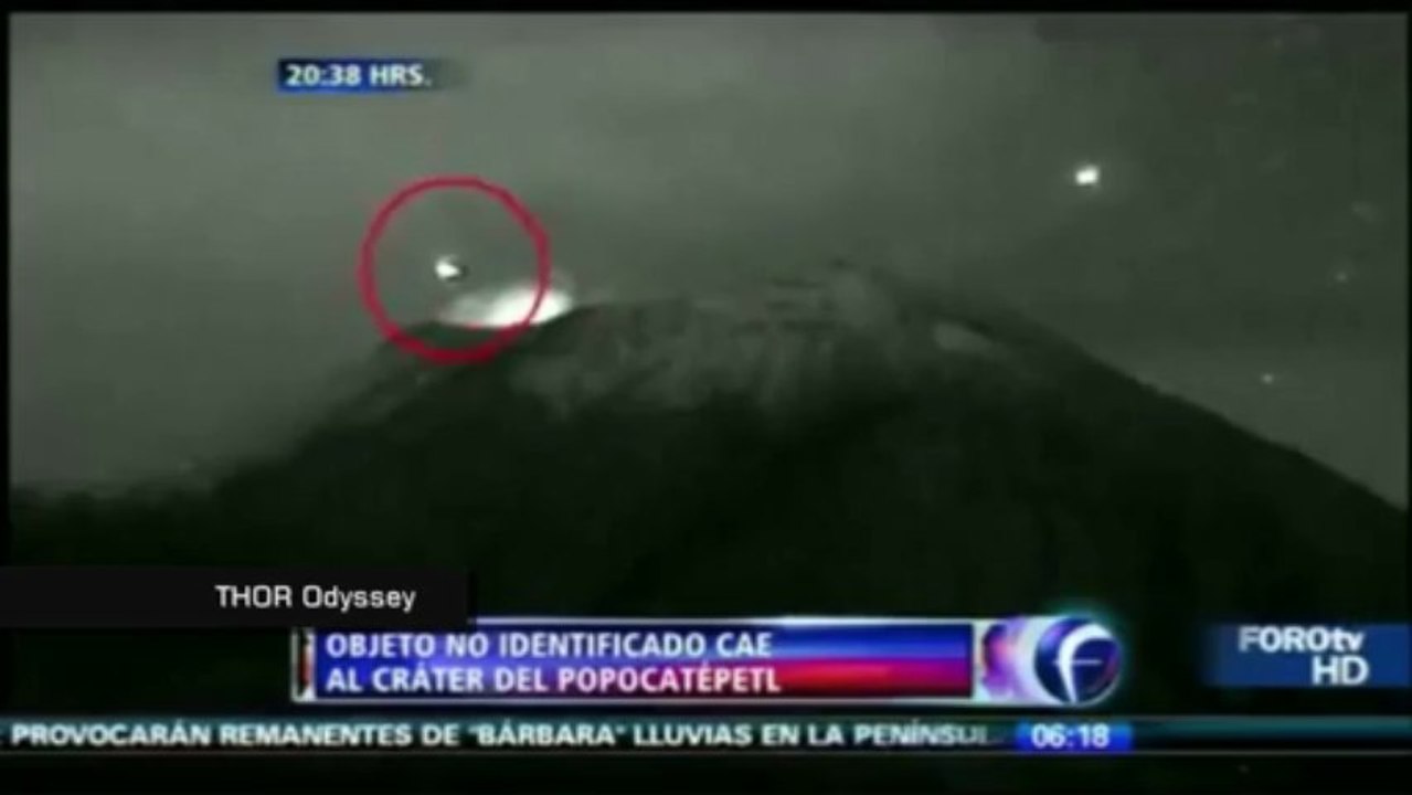 OVNI Atterissage Volcan Popocatépetl "MEXIQUE" (3 Juin 2013)