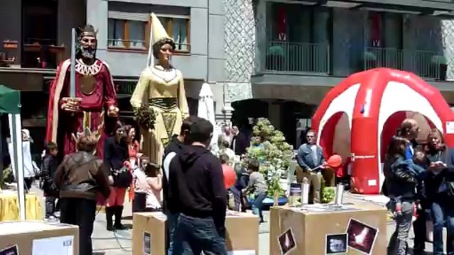 ANDORRE LA VIEILLE : FOLKLORE MAI 2013.