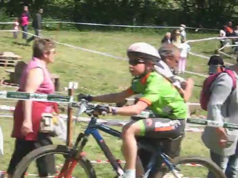 vtt cosse le vivien le 02/06/13 pupille cross arrivée