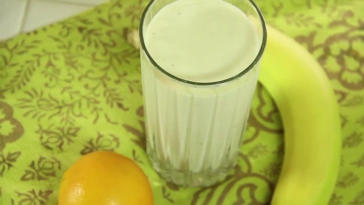 BANANA SMOOTHIE : Kids Recipe