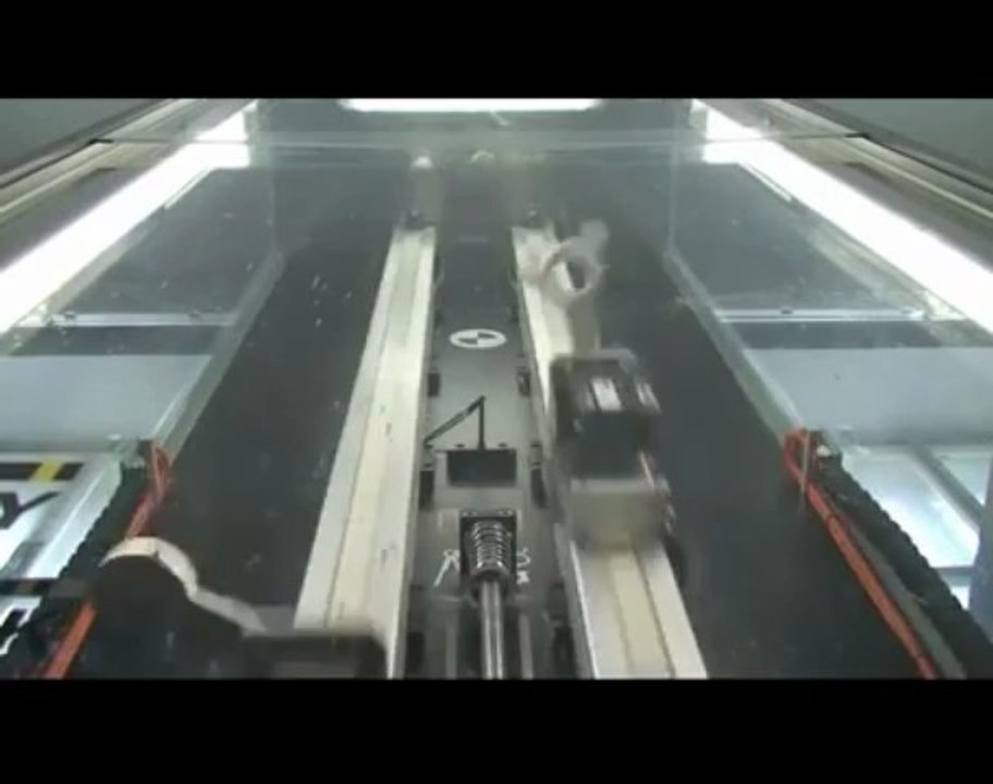 Servo driven mechanical juggler 5ball mode