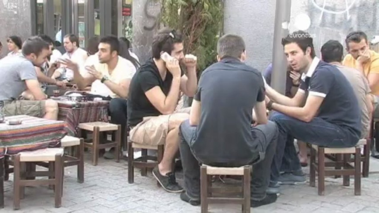 Calm returns to Istanbul suburbs
