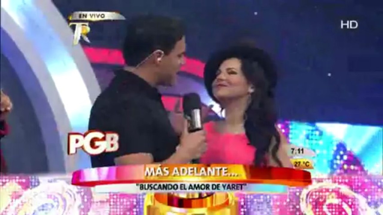 Gil y Mony se vuelven a besar