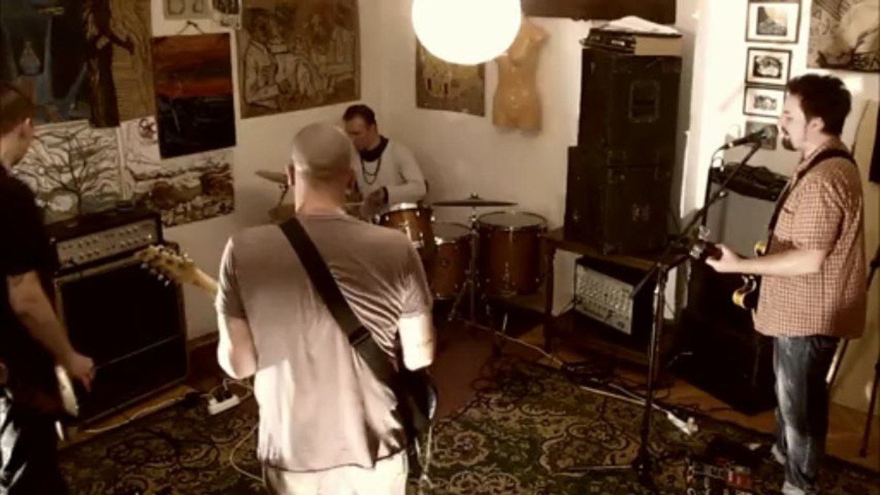 Million Miles Away KOLOR KOREKCIJA