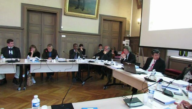 Jean-Claude Mary (élu écolo) critique le choix du maire