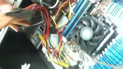 COMO ARMAR UNA COMPUTADORA
