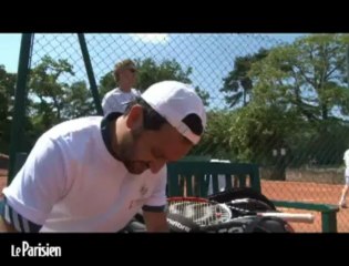 Скачать видео: Domenech, Hanouna, Solveig... Les célébrités jouent aussi leur Roland-Garros