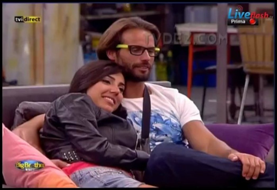 Beijo Pedrelly noite 6 Junho