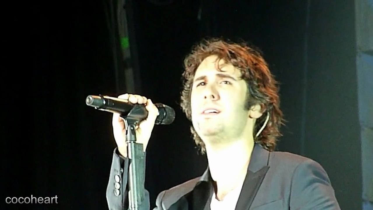 08 Josh Groban - I Believe (When I Fall In Love It Will Be Forever) (Stevie Wonder) @ Mitsubishi Electric Halle, Düsseldorf, 05.06.2013