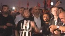 Turchia, la preghiera di protesta dei musulmani...