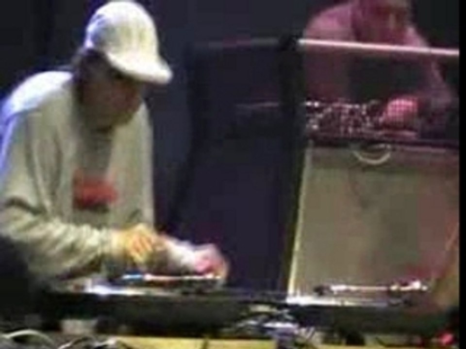 DJ I-EMERGE ITF 2002 scratch final