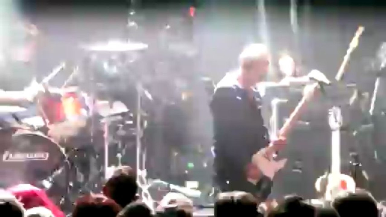 Stigmata Martyr, Peter Murphy plays BAUHAUS, Trabendo, Paris