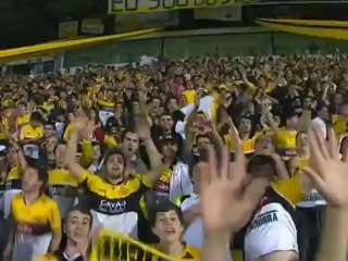 Criciúma vence e manda Santos para a zona de degola