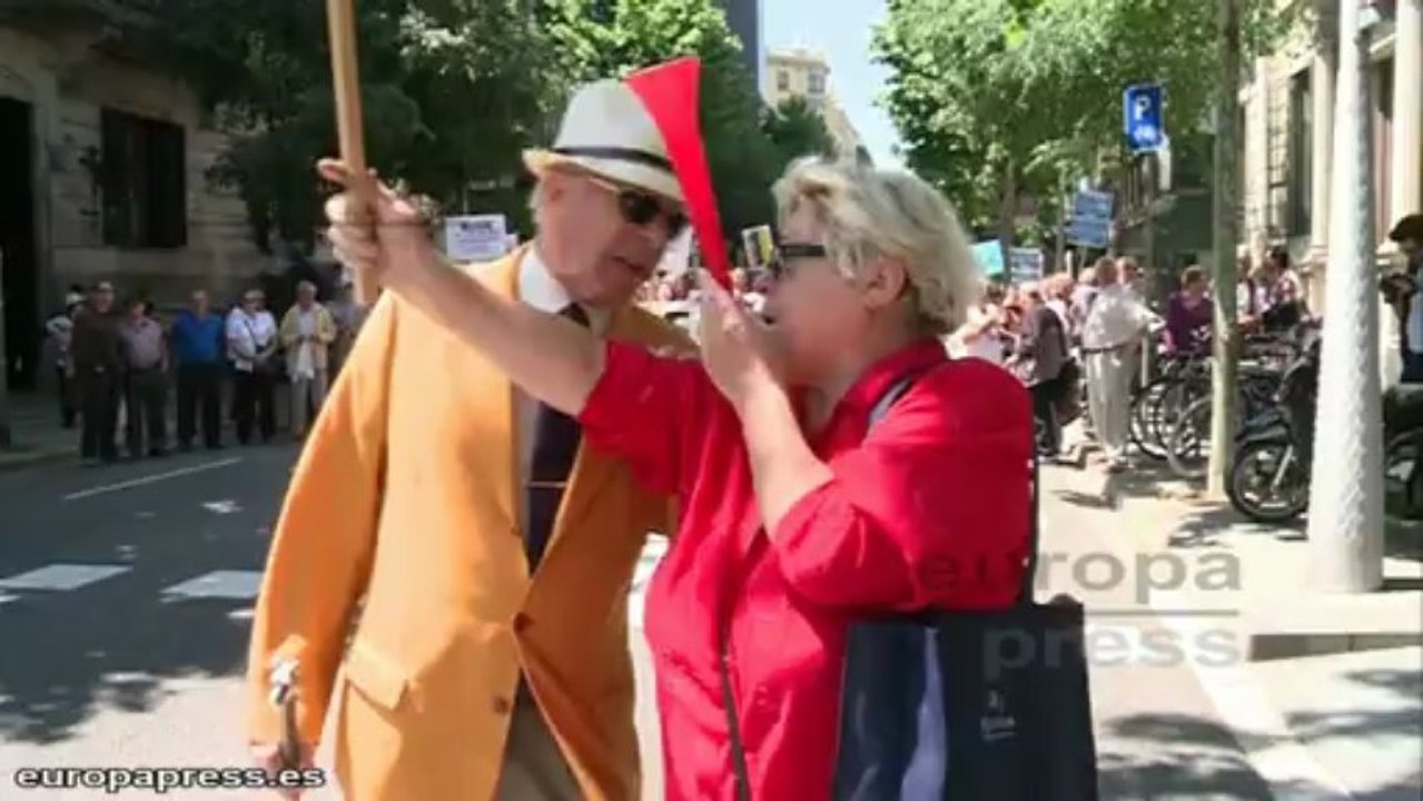 Aicec-Adicae protesta por las preferentes