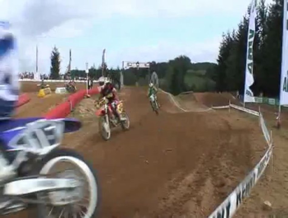 Vidéo : Un week-end à Reygades