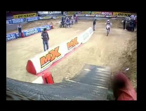 Du FMX dans le Supercross
