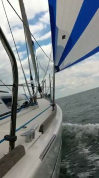 Spi asymétrique Dufour 40