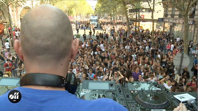 OFF LIVE - Chris Garcia Techno Parade, Paris 2012