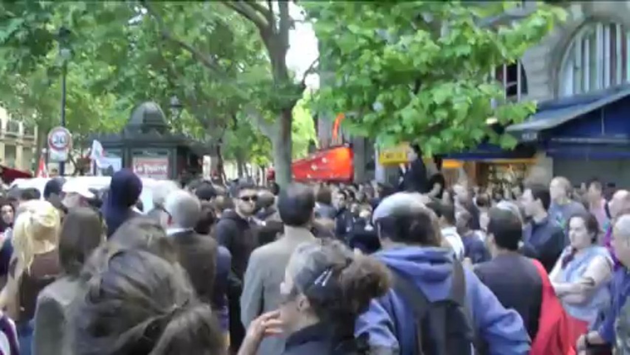 Hommage à Clément Méric, place Saint-Michel, Paris