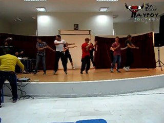 BREAK DANCE14/5/13 3ο ΕΠΑΛ ΤΑΥΡΟΥ