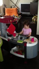 la vaisselle en chantant