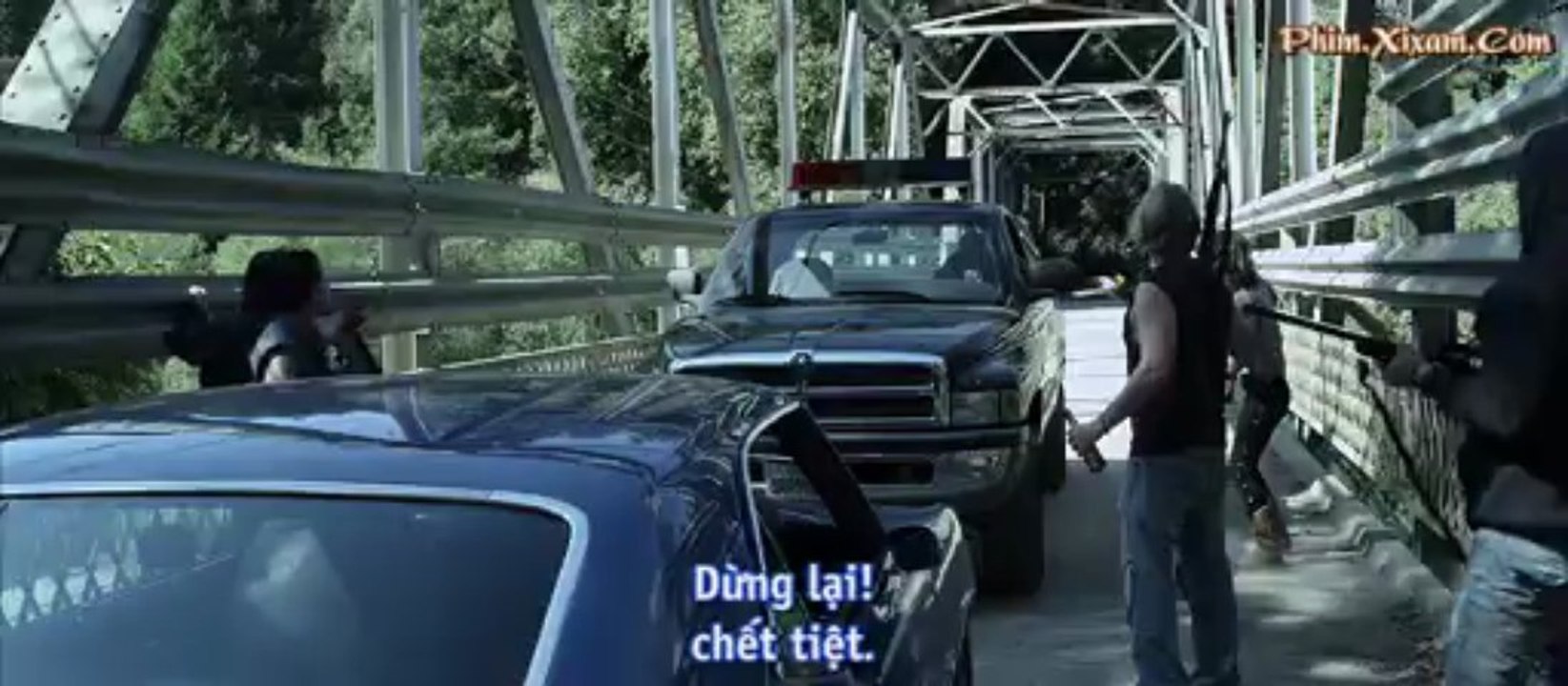 SanDuoiBenKheNui_clip4