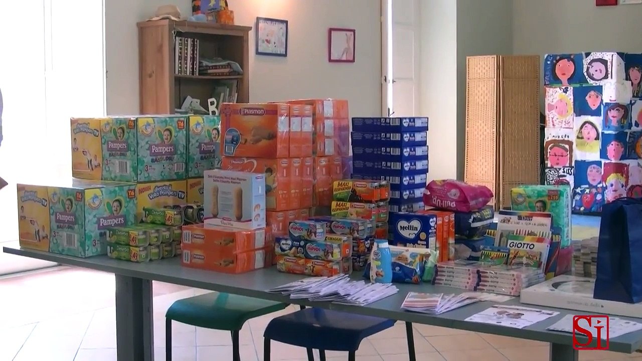 Napoli - Donazioni dei Lions alla Casa di Tonia -2- (06.06.13)