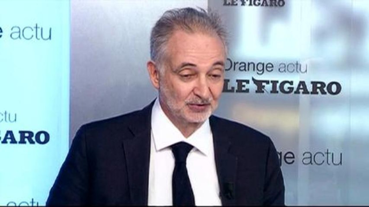 Attali : «Le tournant de la rigueur, c’est Pierre Mauroy»