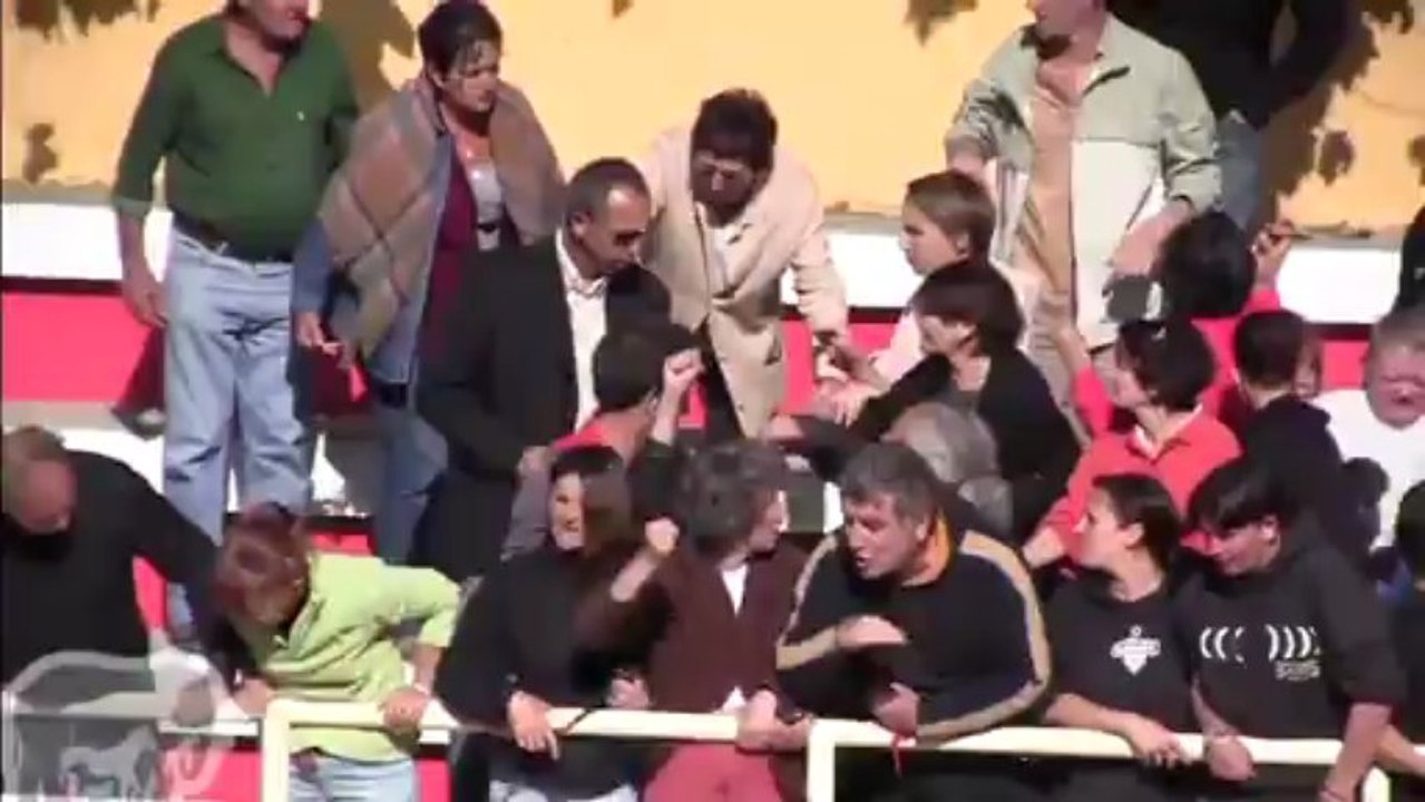 Rodilhan - French Antis-corrida - ( music by Deep Shadows )