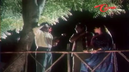 Sudhakar Impressing House Owner Aunty With Music