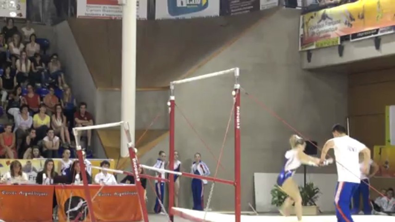 FFGYM - Emeline Magniant, 2013 Match France-Roumanie, Barres
