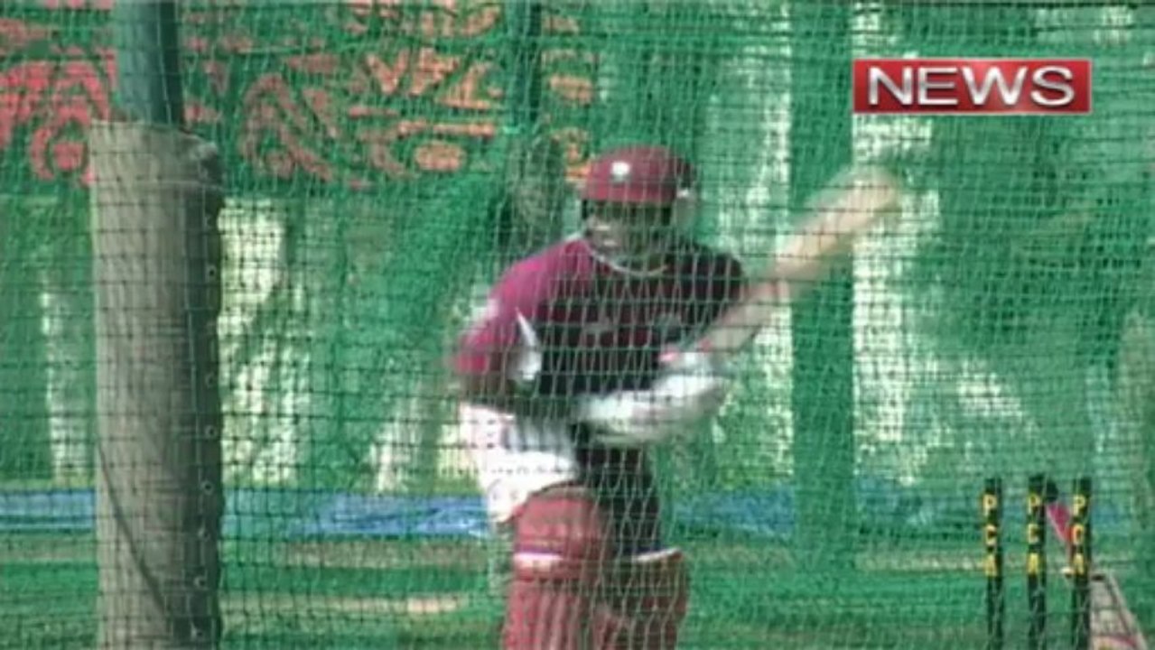 Misbah accuses Ramdin for claiming dropped catch