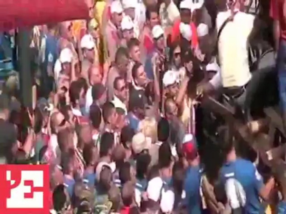 La Festa dei Gigli di Barra acclama i capi Camorra