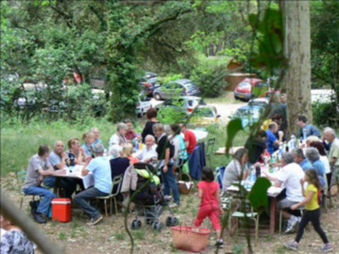 Salernes Var 83 Moulin La Cayanne Aïoli à Saint Barthélémy moulinlacayanne.com Coopérative Oléicole « La Cayanne »
