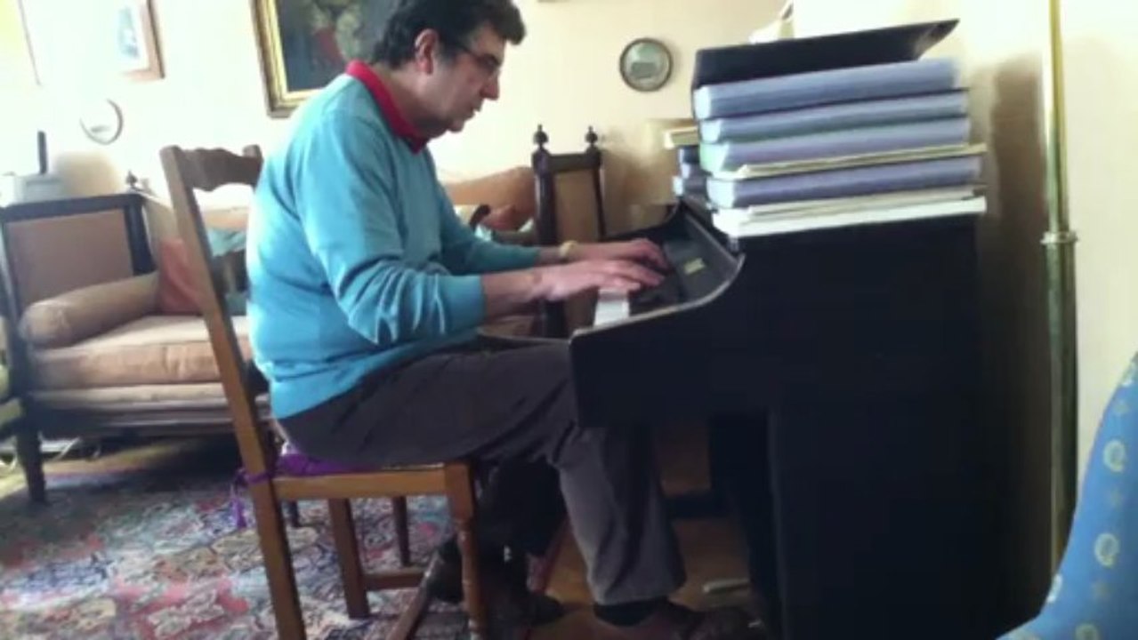 L'important c'est la rose - Gilbert Bécaud - Piano