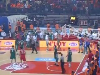 H τρικλοποδιά του Μασιούλις στον Παπανικολάου! (7/6, ΣΕΦ)