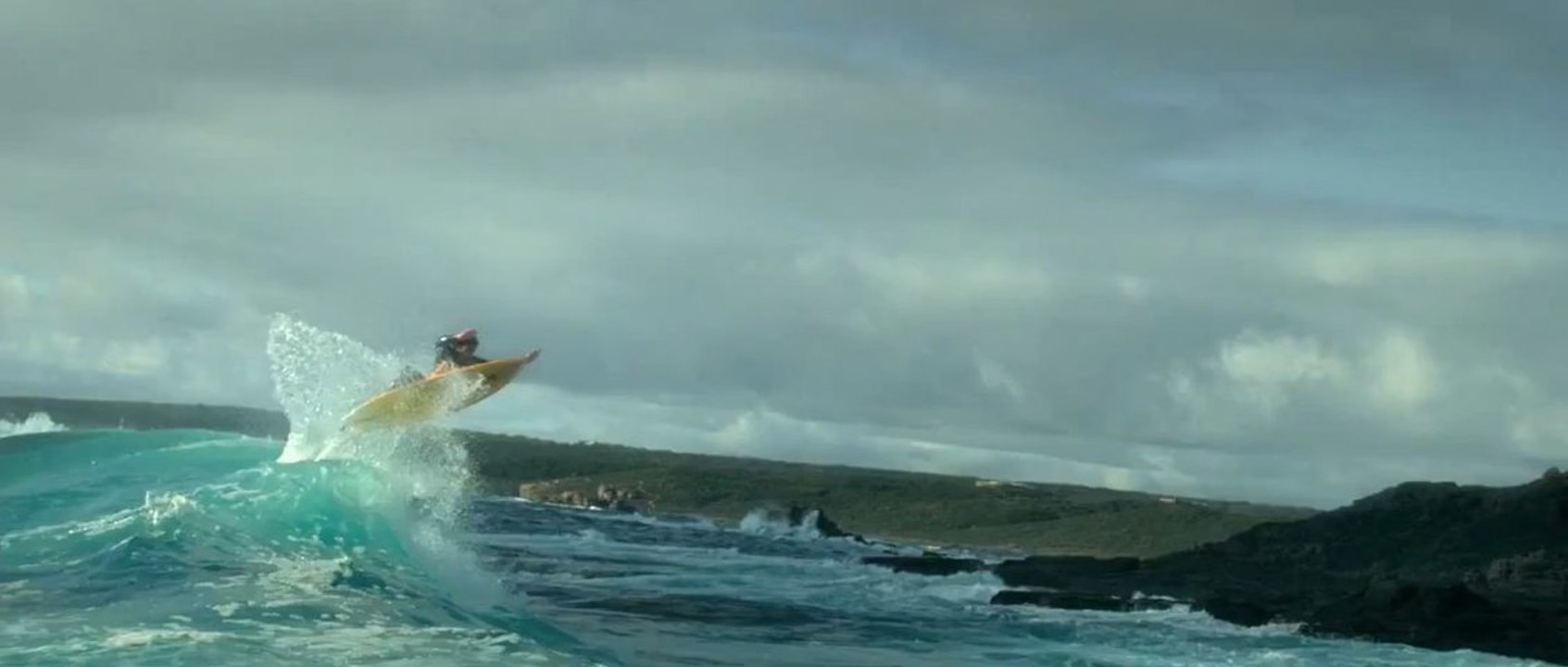 Drift : première bande-annonce pour ce film sur le surf !