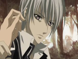 Vampire Knight  4 mots sur un piano