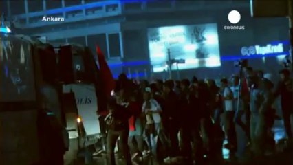 Turquie: nouveaux face-à-face musclés entre...