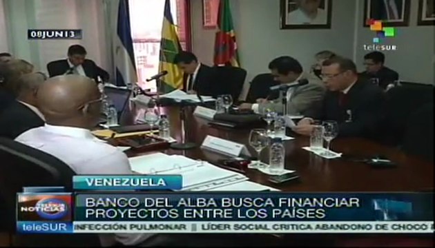 Primer Ministro de San Vicente y Las Granadinas llegó a Venezuela