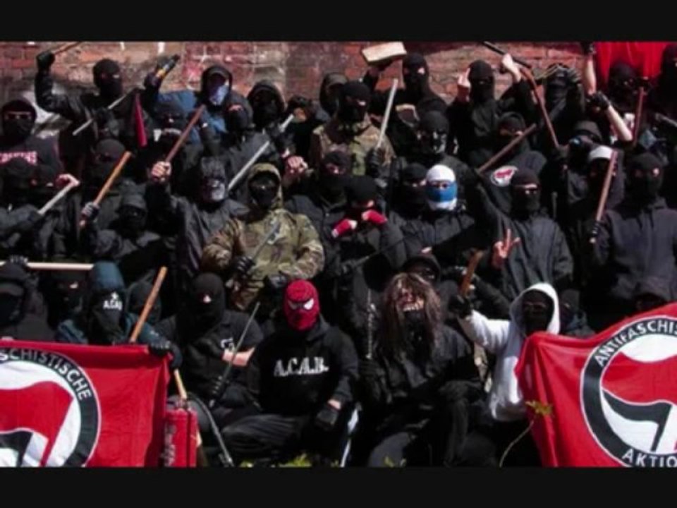 02 - Entnazifizierung
