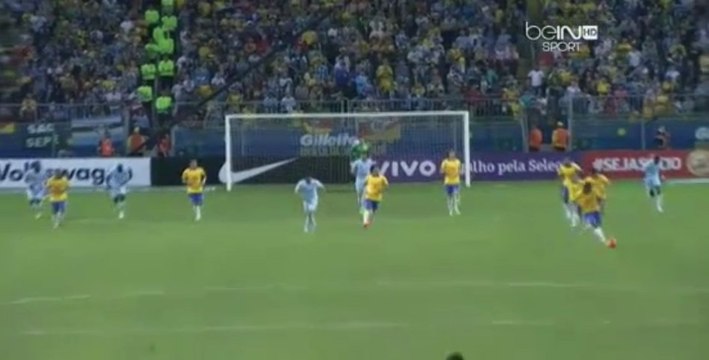 Brazil vs France 2:0 Hernanes