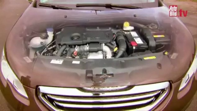 Video Renault Captur vs Peugeot 2008