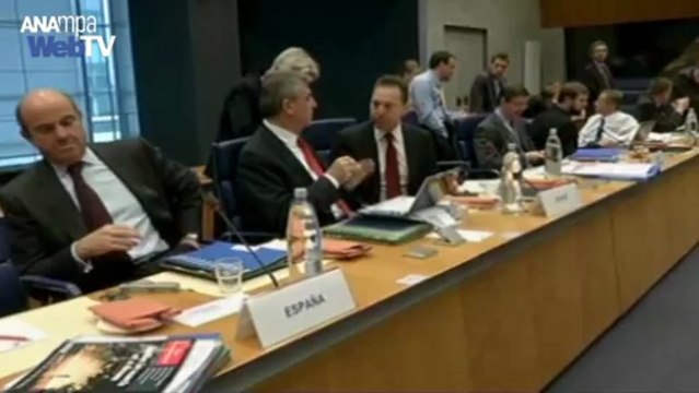 Στο μικροσκόπιο της τρόικας και πάλι η ελληνική οικονομία