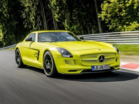 7'56''234 sur Nürburgring pour la SLS AMG ED