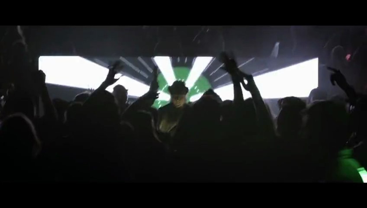 Axwell - Center Of The Universe (Official Video)